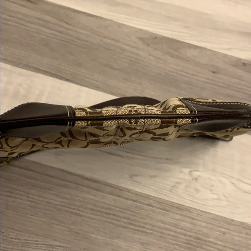 Authentic Coach - image 5